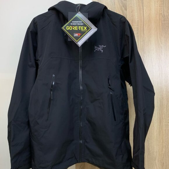Arc’teryx Beta Series Beta LT Hooded Hardshell Jacket - Picture 1 of 10